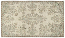 Vintage Distressed Rug Meloris
