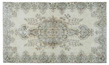 Vintage Distressed Rug Velyssa