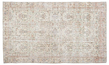 Vintage Distressed Rug Quenrae