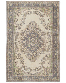 Vintage Persian Rug Tarala