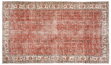 Vintage Distressed Rug Hobraeh