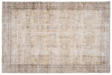 Vintage Distressed Rug Wats