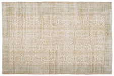 Vintage Distressed Rug Rioth