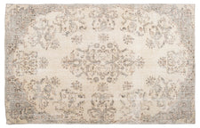 Vintage Distressed Rug Qionis