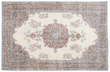 Vintage Distressed Rug Tynirae