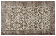 Vintage Distressed Rug Selvik