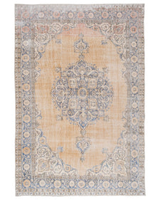 Vintage Persian Rug Melola