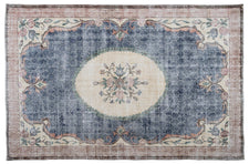 Vintage Distressed Rug Veyrin