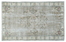 Vintage Distressed Rug Civetha