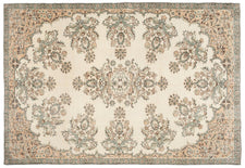 Vintage Distressed Rug Lyvana