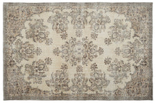Vintage Distressed Rug Maure