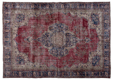 Vintage Distressed Rug Ezaria