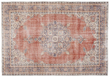 Vintage Distressed Rug Pheoplak