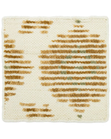 Helen in milk swatch