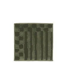Soloba in evergreen swatch
