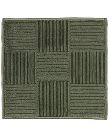 Willow in evergreen swatch