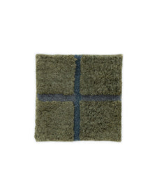 Taylor in moss swatch