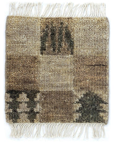 Mackintosh in taupe swatch