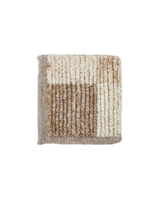Magnus in oat swatch