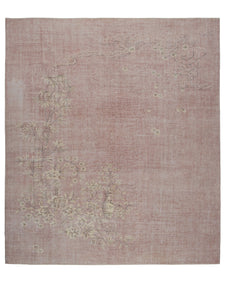 Vintage Distressed Rug Fiare