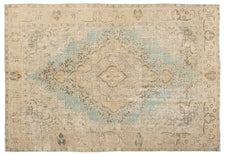 Vintage Distressed Rug Dryope