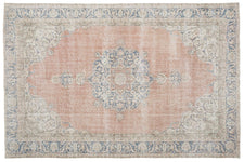 Vintage Distressed Rug Barrius