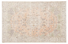 Vintage Distressed Rug Chiharu