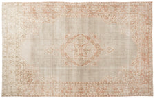 Vintage Distressed Rug Gjok