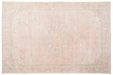 Vintage Distressed Rug Kanat