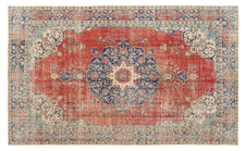 Vintage Distressed Rug Giac