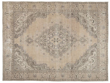 Vintage Distressed Rug Kore