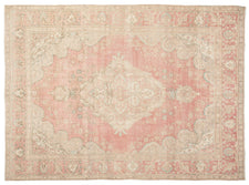 Vintage Distressed Rug Dominikus