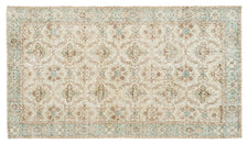 Vintage Distressed Rug Vijaya