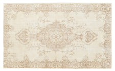 Vintage Distressed Rug Katsiaryna