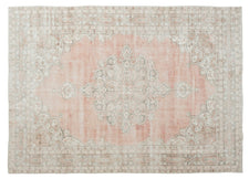 Vintage Distressed Rug Elvita