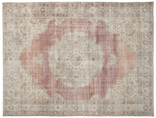 Vintage Distressed Rug Yochanan