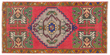 Vintage Turkish Rug Maliqe