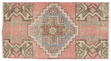 Vintage Turkish Rug Tiido