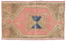 Vintage Turkish Rug Elvar