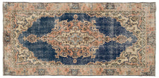 Vintage Distressed Rug Panomaeus