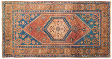 Vintage Turkish Rug Eetu