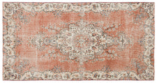 Vintage Distressed Rug Greqen