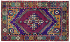 Vintage Turkish Rug Kisha