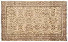 Vintage Distressed Rug Gatien