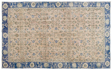 Vintage Distressed Rug Lalanie