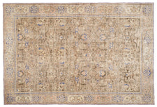 Vintage Distressed Rug Farrona