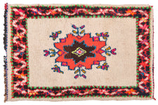 Maysam KAM