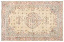Vintage Distressed Rug Nicoletta
