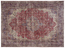 Vintage Distressed Rug Pleak