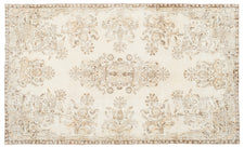 Vintage Distressed Rug Saruhan